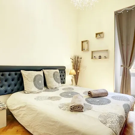 Daire Le Philibert - Splendid, 6 Bedrooms, 12p, Port, Air Cond Nice